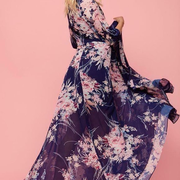 NWT $258 Yumi Kim Woodstock Maxi Dress Floral Navy - Picture 3 of 6